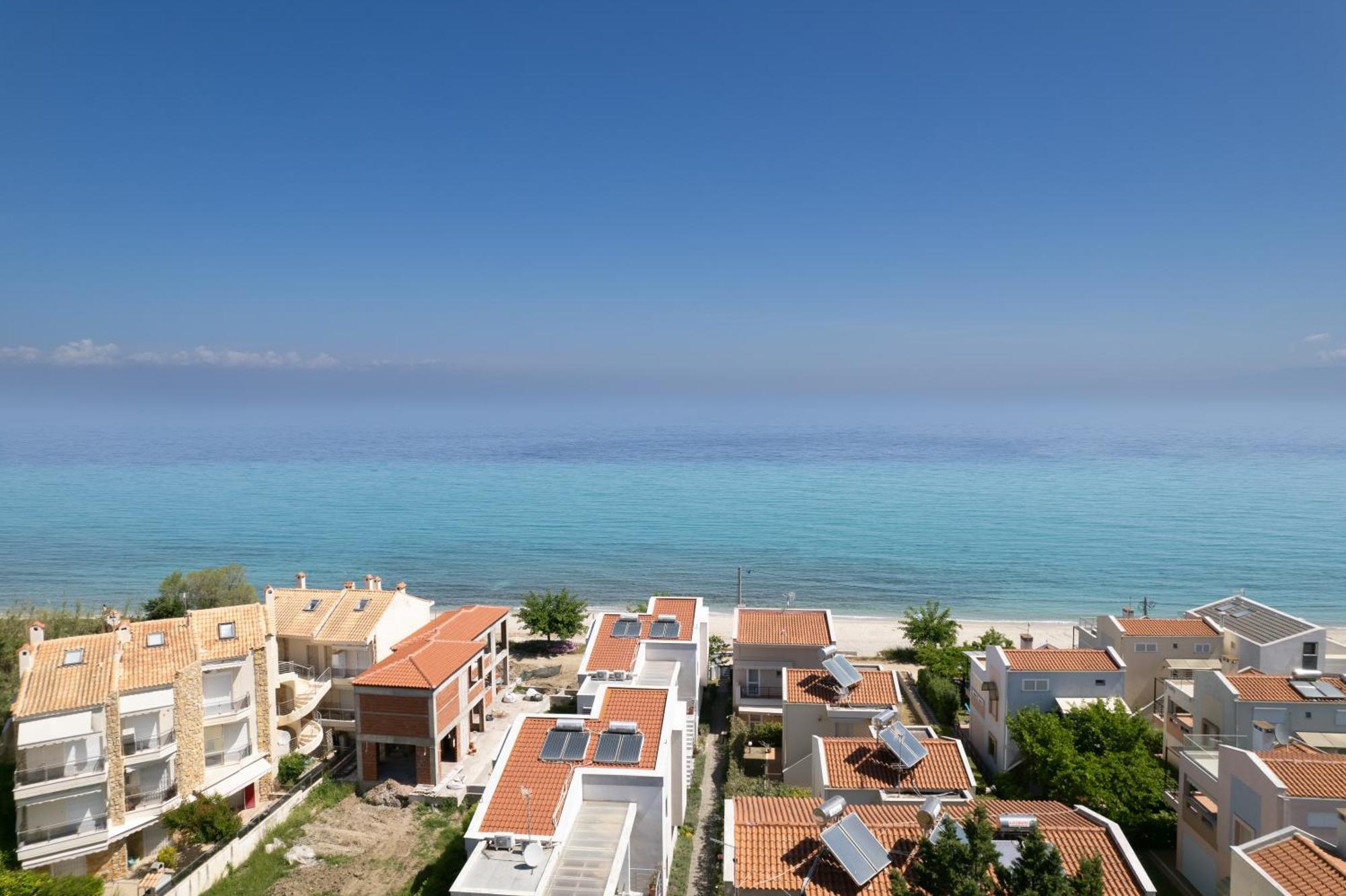 Cavo Blue Coastal Living Apartment Polychrono Exterior photo
